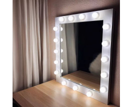 Гримерное зеркало с подсветкой лампочками для макияжа 85х75 см